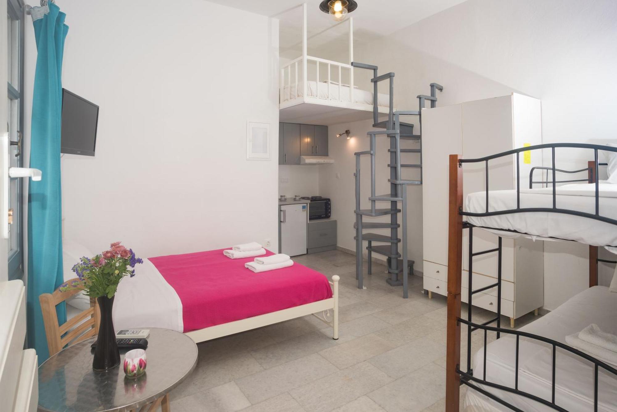 Apartment Depis & *