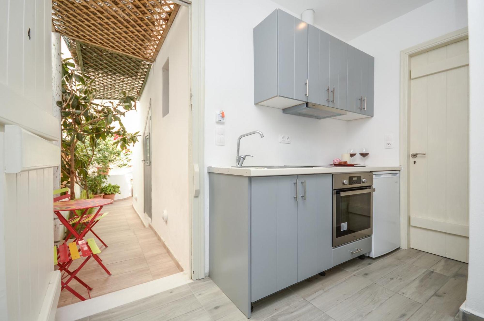 Depis & Apartment Naxos City